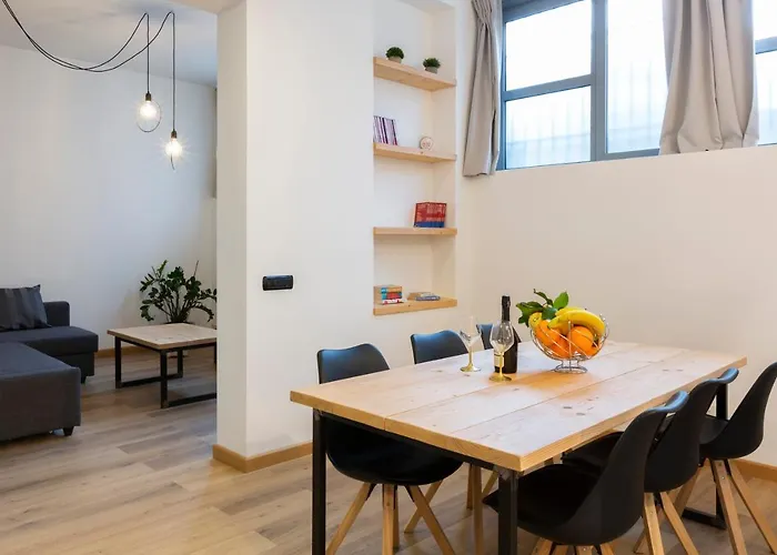 アパート Design Flats