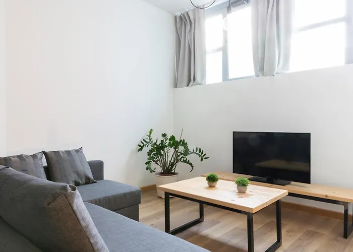 アパート Design Flats