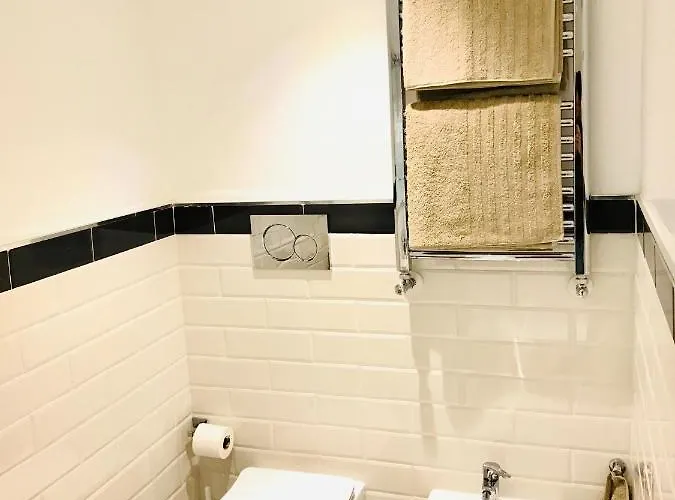 Porta Ticinese * מילאנו