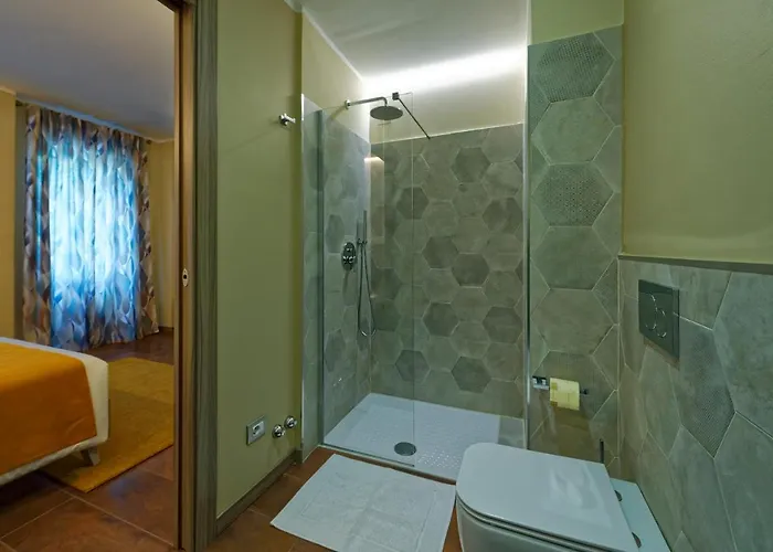 Red Ribbon Penzion 4*