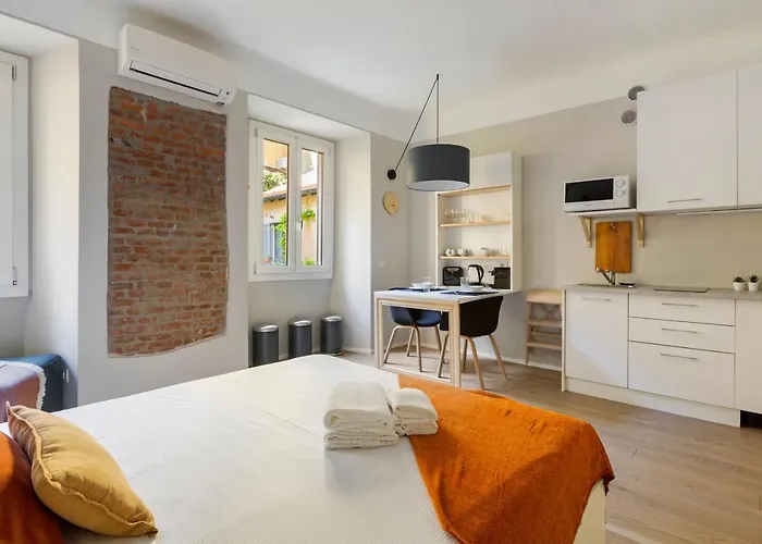 דירה Guesthost - Sempione & Garibaldi Comfy מילאנו