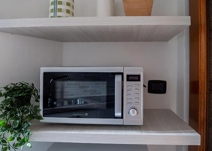 The Rent - Modern Two Bedroom In