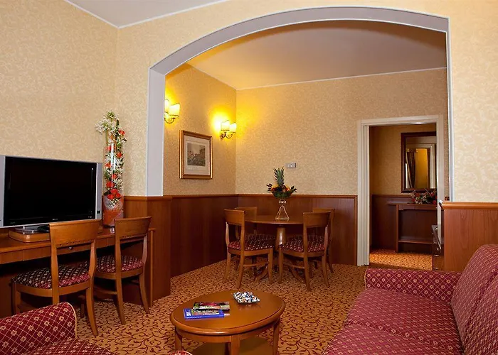 Atahotel Quark فندق ميلان