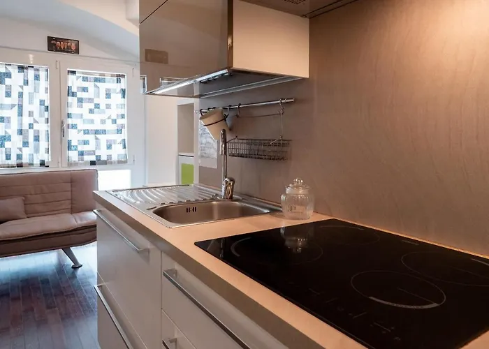 The Rent - Modern Duomo Apartamento Milão