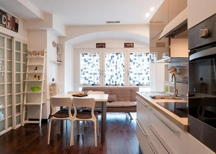 The Rent - Modern Duomo * Milão