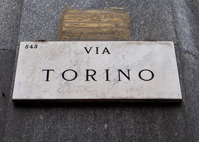 The Rent - Modern Duomo Milão