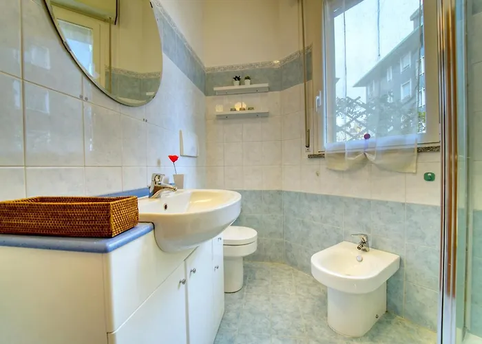 Lägenhet Guesthost - Casa Certosa, Bilocale A Pochi Minuti Da Rho Fiera