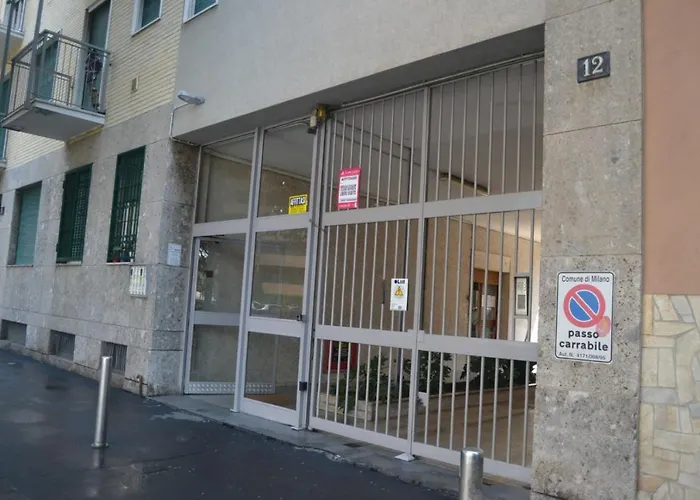 Joivy Lovely For 4 Next To Bus And Metro Station Apartmán Milán
