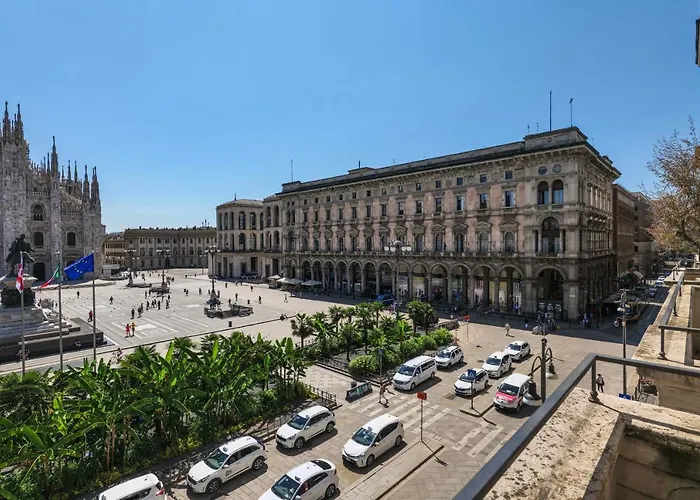 Duomo Cathedral View - Luxury