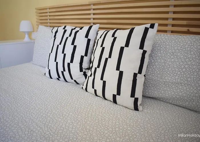 Pensión Milanholidays 4*