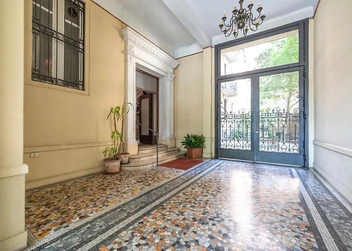 Apartment Guesthost - Lovely Near Piazza Firenze! Mailand