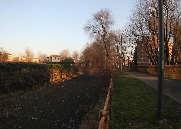 Milano: Accogliente In Zona Comoda *