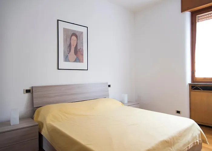 Youhosty - Sacconi 4 아파트