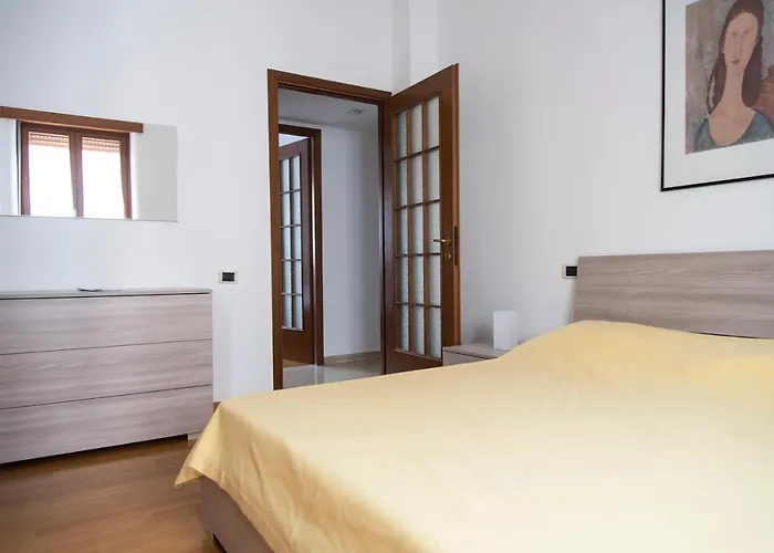 Youhosty - Sacconi 4