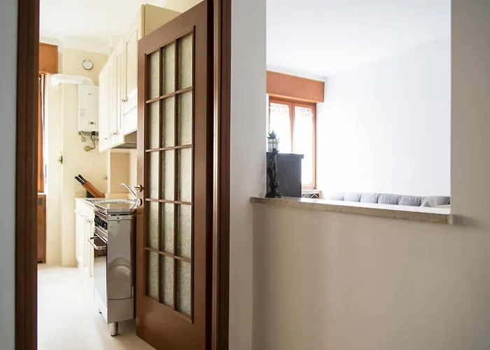 아파트 Youhosty - Sacconi 4