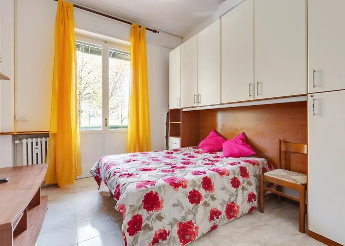 Guesthost - Polytechnic Lovely And Cosy Flat Apartman Milánó