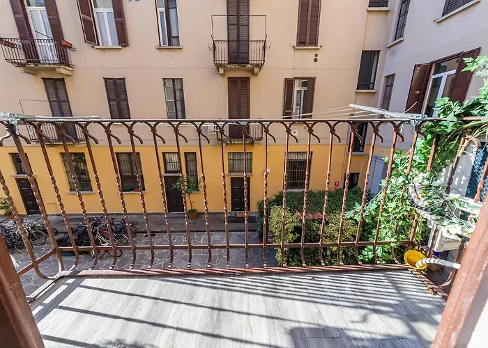 Apartman New In Downtown Close To Duomo Milánó