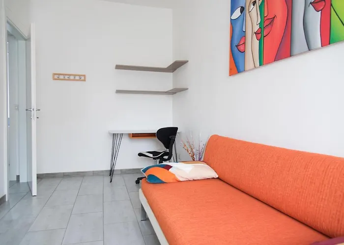 Youhosty - Delle Genziane 7