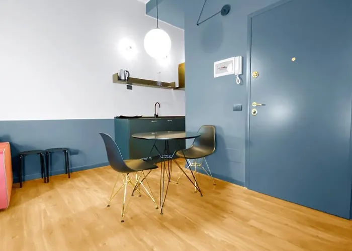 アパート Station Red ミラノ