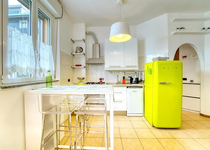 Guesthost - Casa Certosa, Bilocale A Pochi Minuti Da Rho Fiera