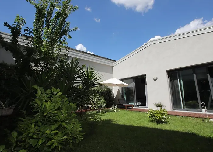 Loft Navigli With Private Garden Bed & Breakfast