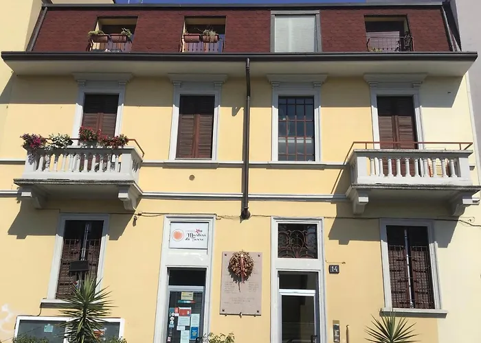 Apartment Lovely Terrace