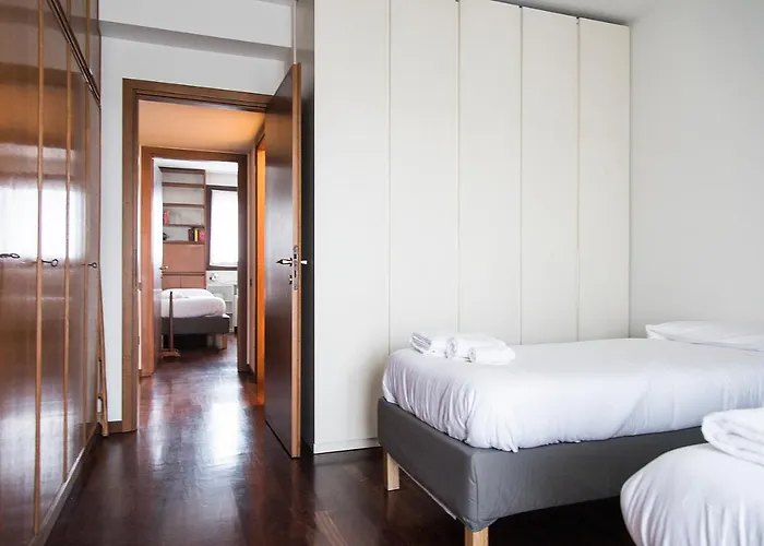 Youhosty - Vittadini 5