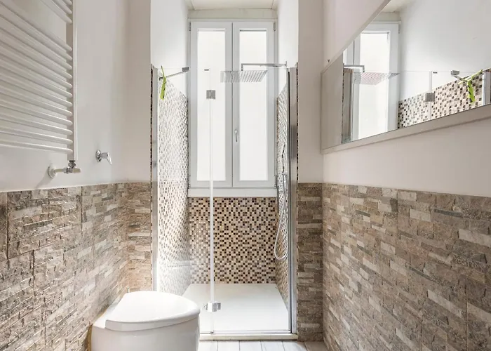 Spacious Retreat Steps From Lambrate Metro- Via Pacini *