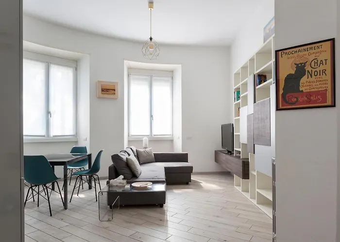 Lägenhet Spacious Retreat Steps From Lambrate Metro- Via Pacini