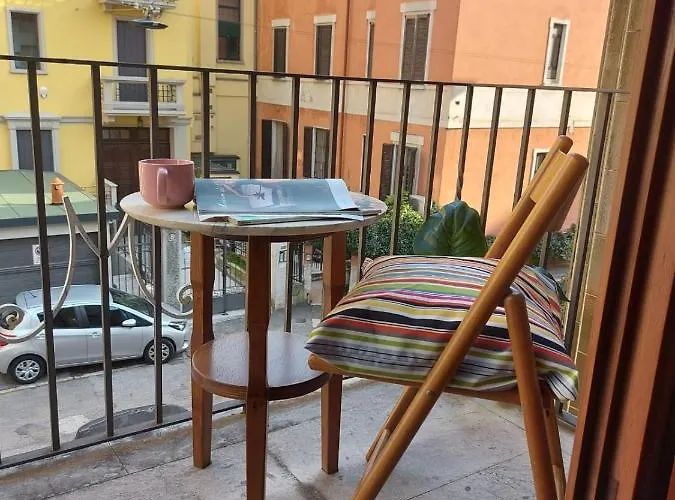 Villa Bnbook-villa Molinari Milánó