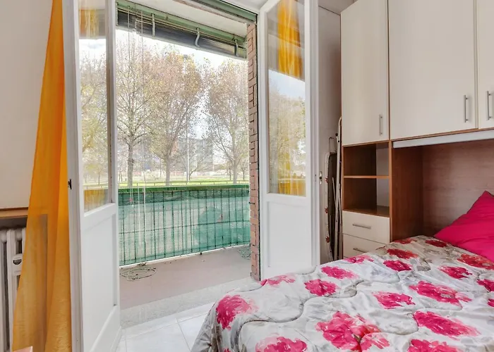 Guesthost - Polytechnic Lovely And Cosy Flat Milánó