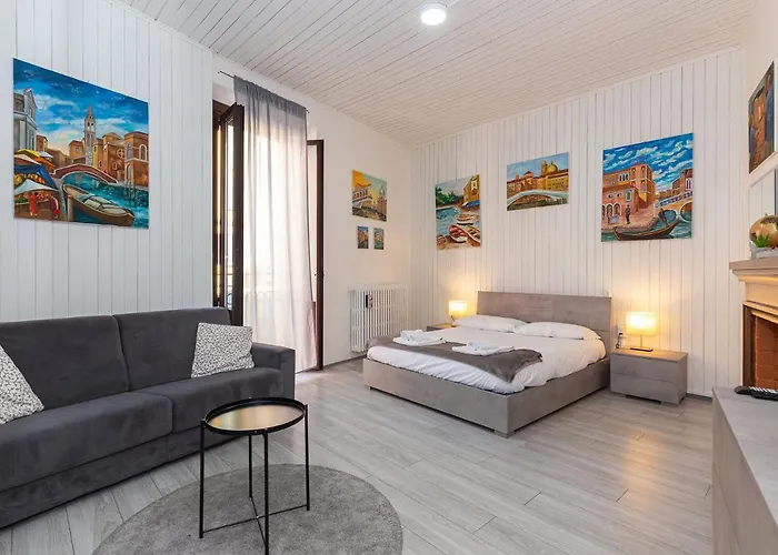 Art Design - Center *