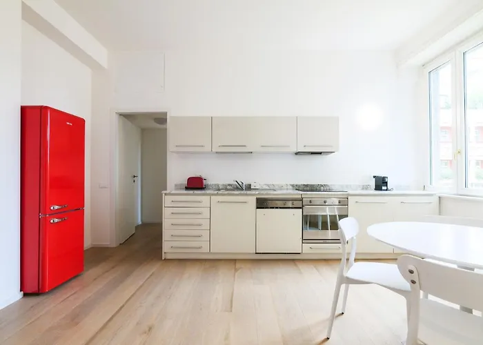 Contempora - One-bedroom Near The Park Montenapoleone - Brera * Milano