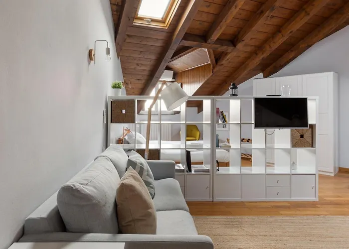 Apartmán Hostmate - - Farini - Isola *