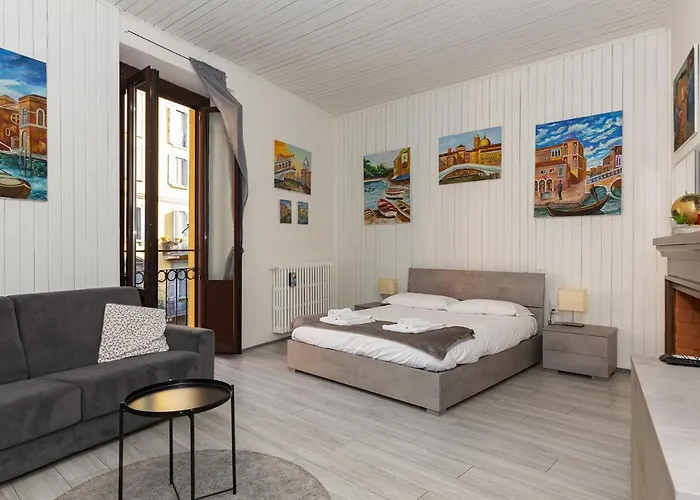 Art Design - Center *