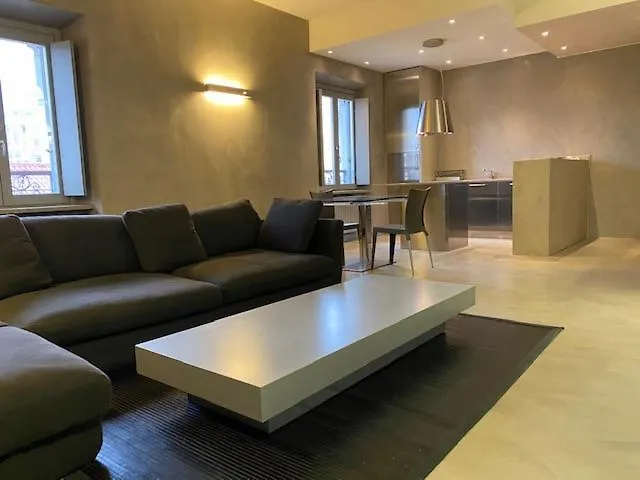 Spacious & Elegant Near Corso Como - Maroncelli Apartment