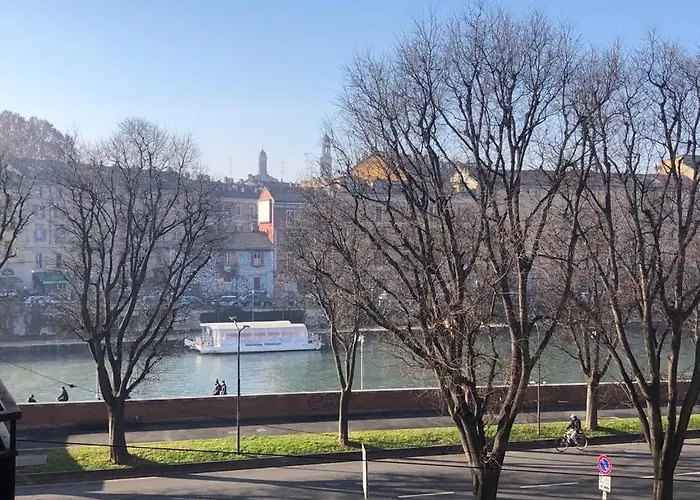 Apartamento Guesthost - Darsena & Navigli Cosy Flat *