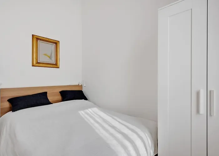 Easylife - - Recanate 5 - * Milão