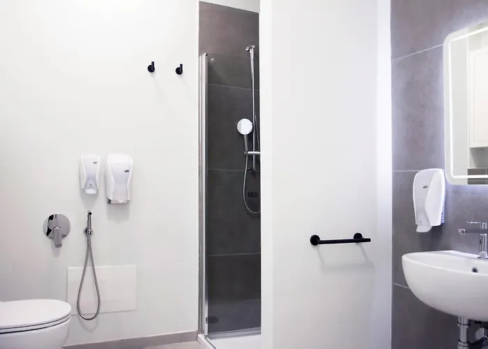 ホステル Ostelzzz