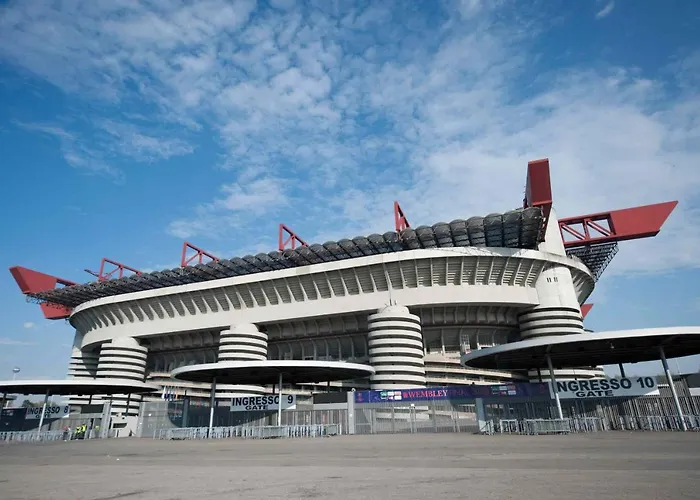 Rafqa San Siro's View Lotto Life De Angeli Fiera With Garden Lägenhet Milano