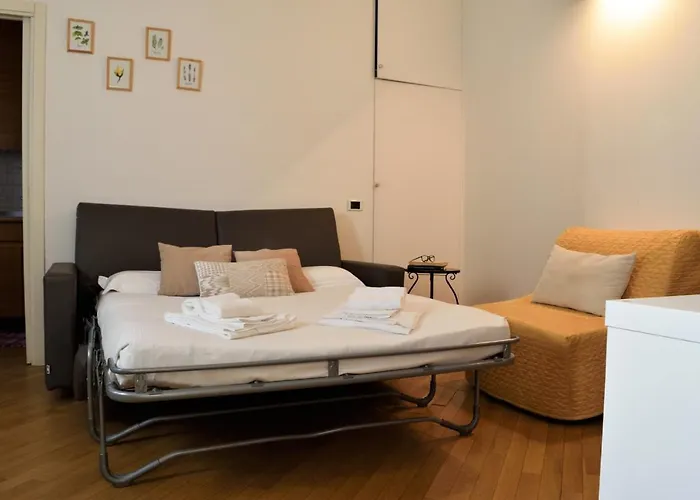 Martesana Flat Close To Yellow Metro