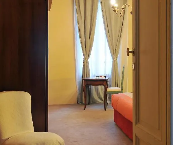 Splendid Housing Milano