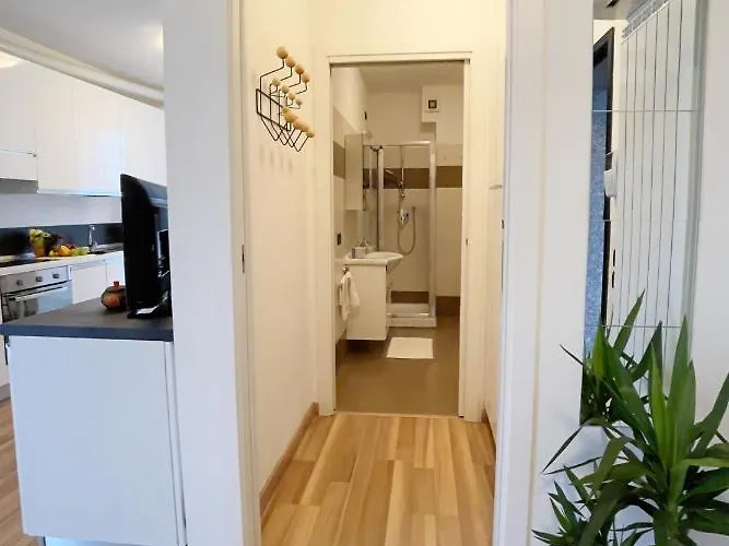 Rentopolis - Palazzo Candiani Mailand