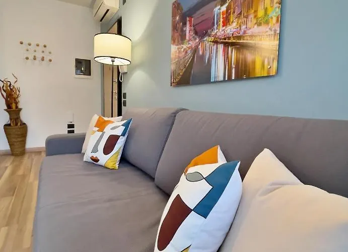 Rentopolis - Palazzo Candiani * 米兰