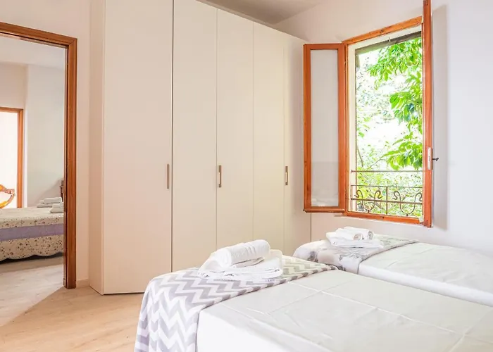 The Rent - Lovely Two With Terrace In Buenos Aires *