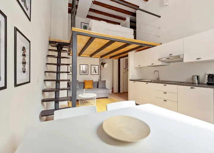 Guesthost - Porta Venezia Modern Loft - The Door *