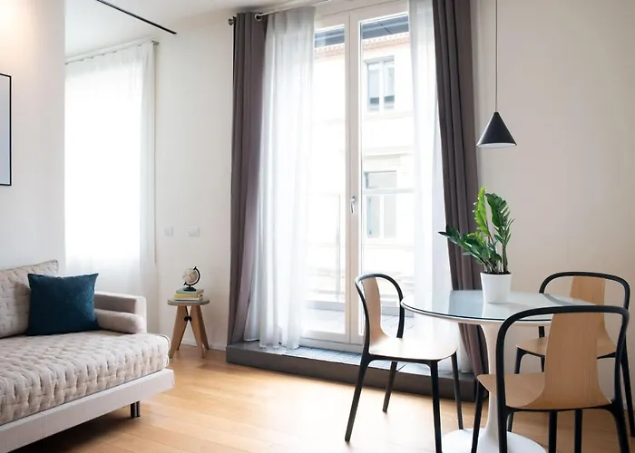 Bmore Duomo - Luxury Near Duomo Apart Otel 4*