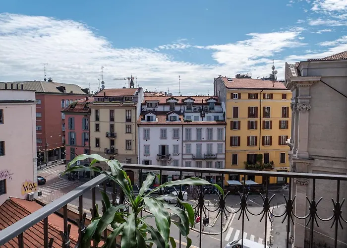 شقة The Rent - Bright Two-bedroom In De Amicis *