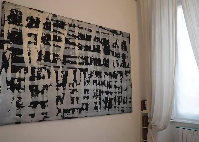 公寓 Casa Alberto Da Giussano, Elegante Bilocale In Centro Con Balcone Sul Parco 米兰