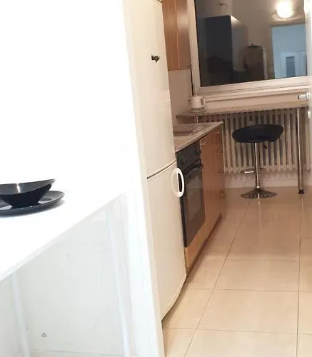 Con Due Da Letto Max 8 Persone Maciacchini Wi Fi Gratuito Moderno Bella Vista Nuova Gestione *